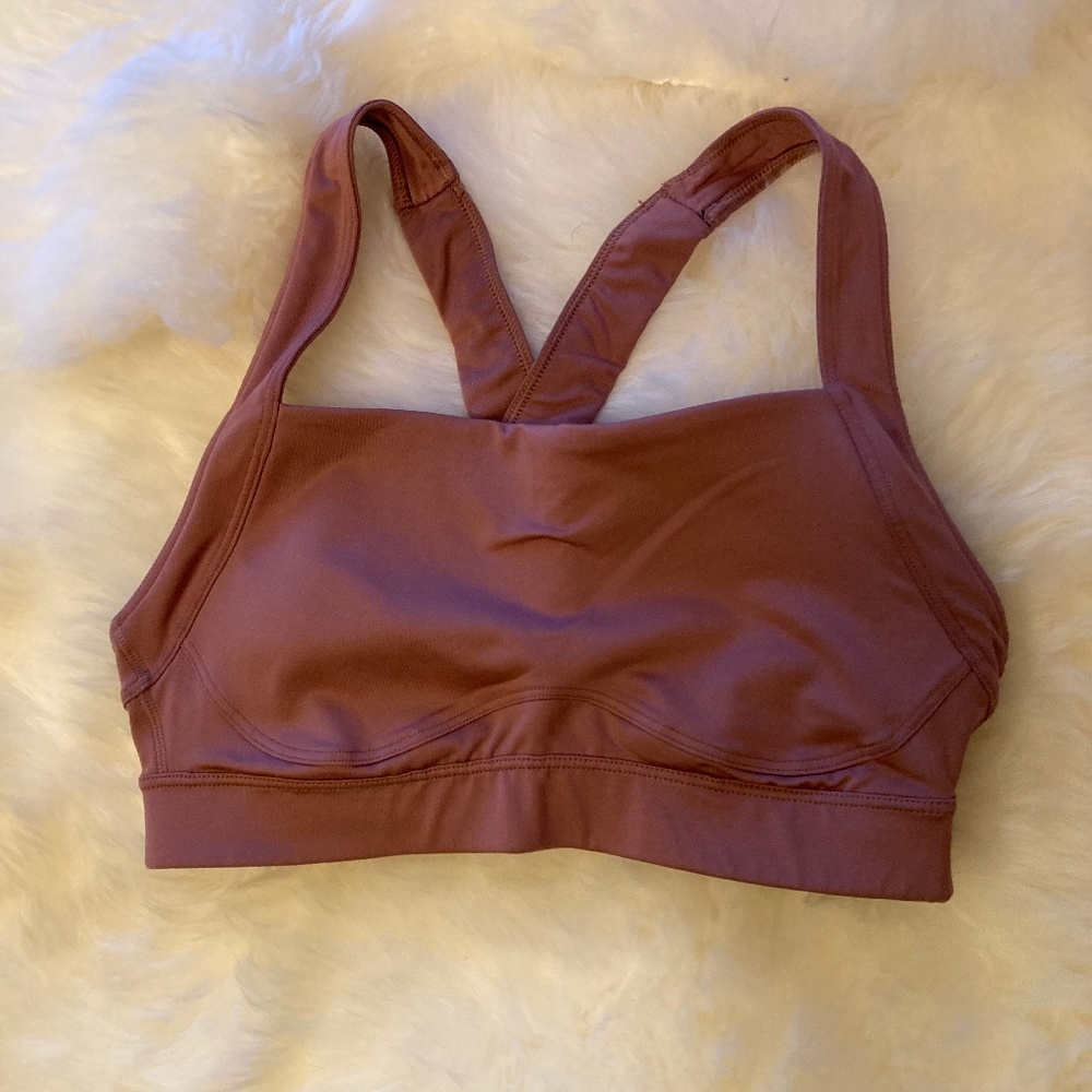 Old Navy sport bra - size M